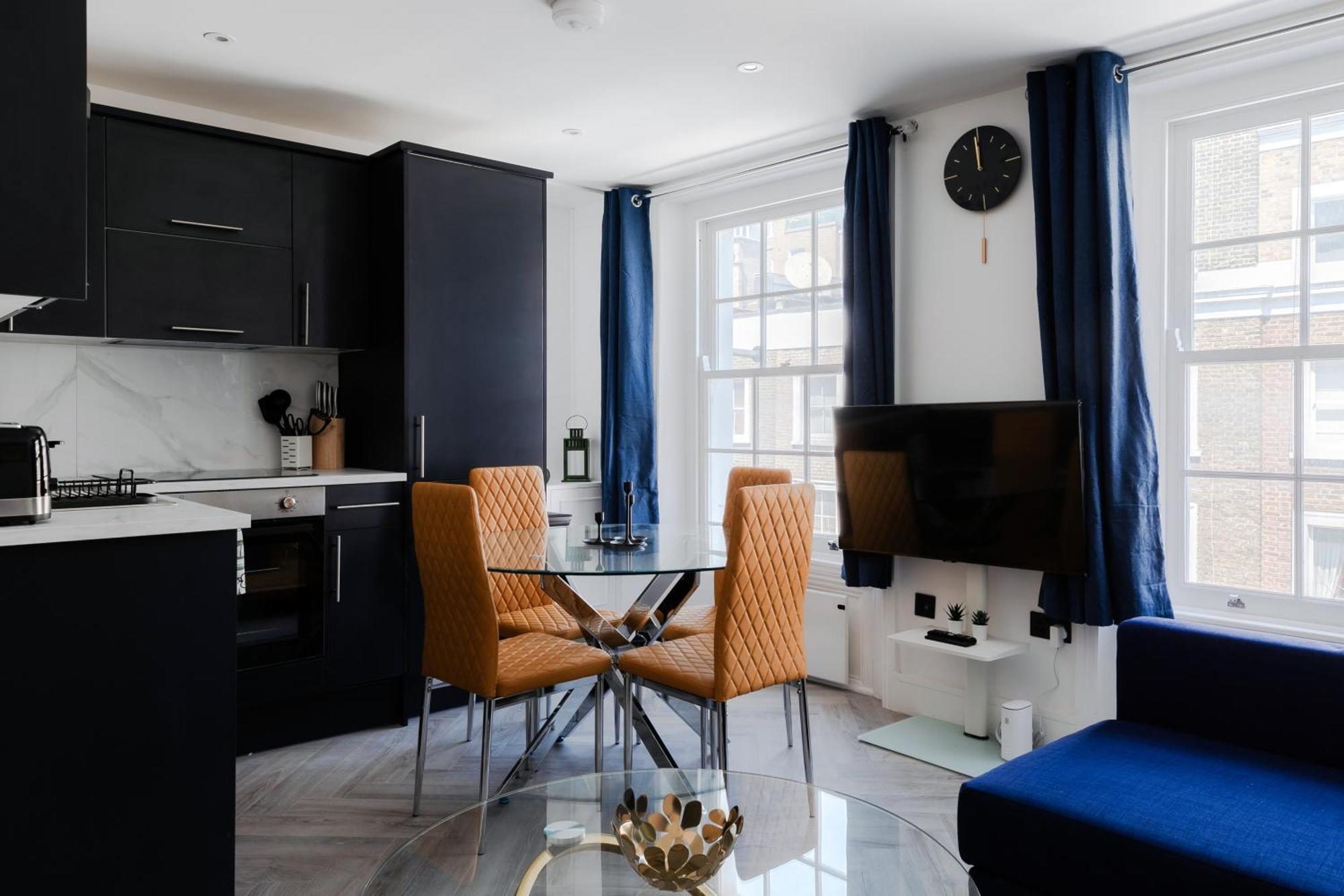 Comfortable Apartments Near Harrods London Exterior photo