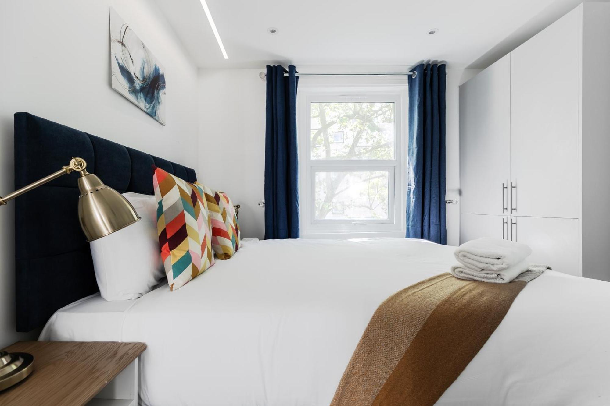 Comfortable Apartments Near Harrods London Exterior photo