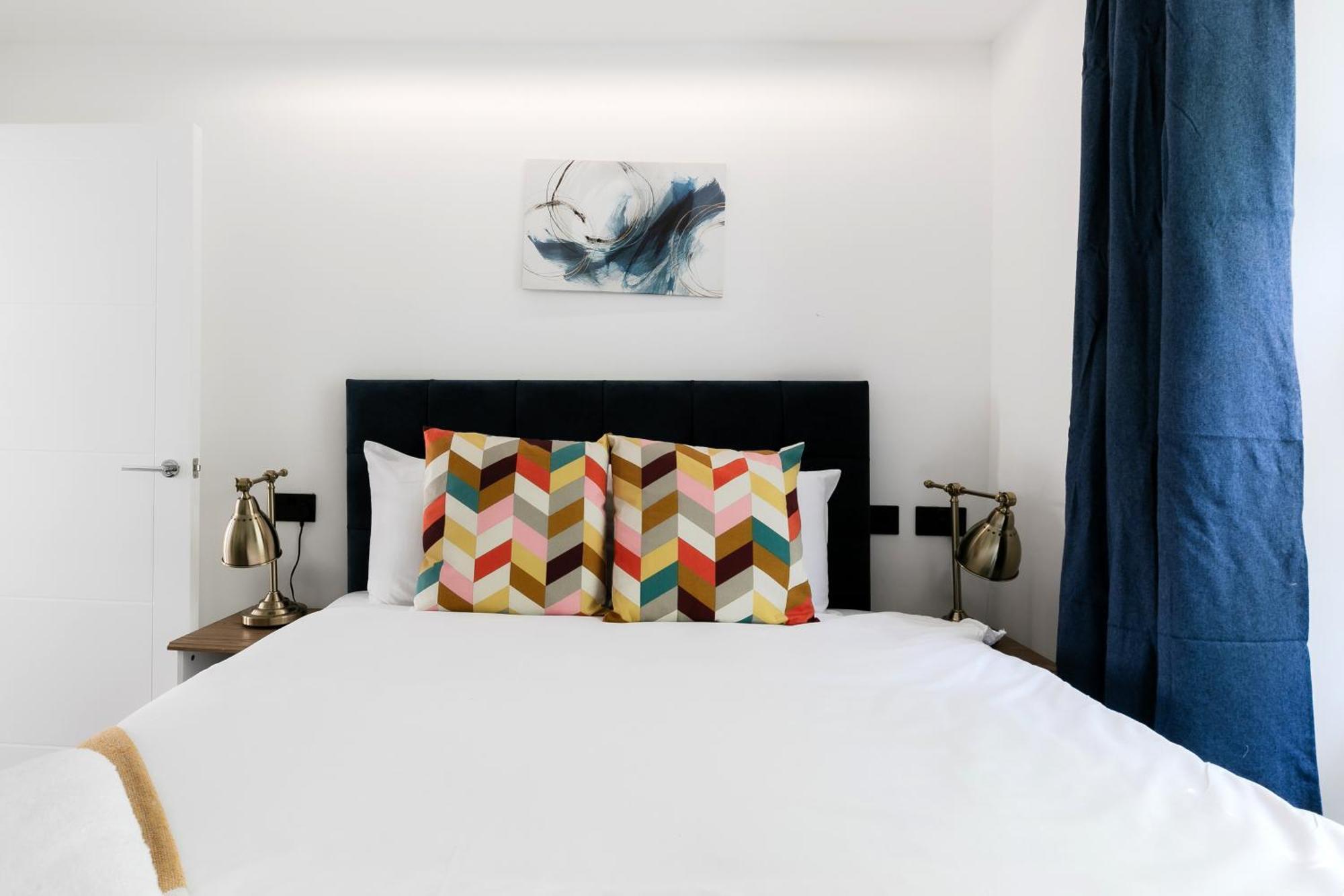 Comfortable Apartments Near Harrods London Exterior photo